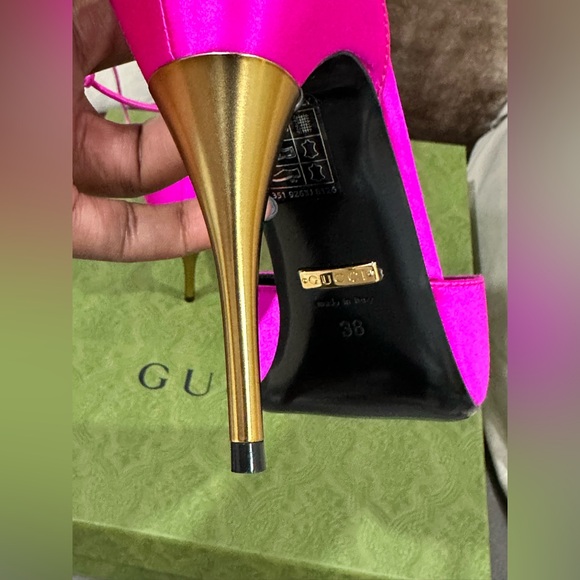 Gucci Satin Ankle-Cuff Heels - Picture 8 of 14